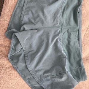 Lululemon shorty shorts - size 4